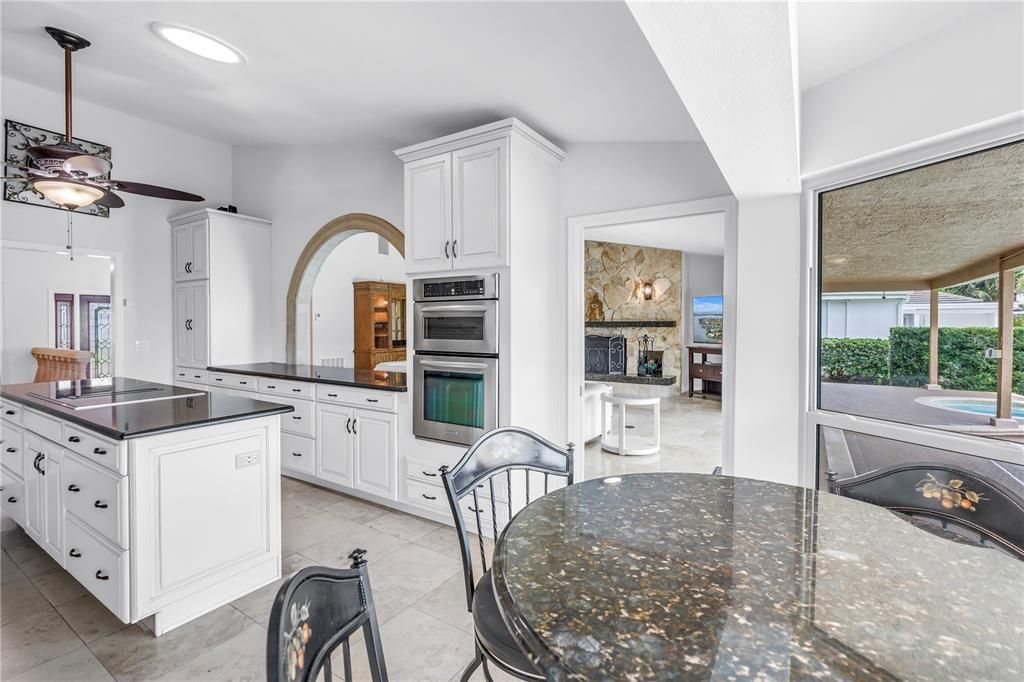 For Sale: $2,199,900 (3 beds, 3 baths, 2548 Square Feet)