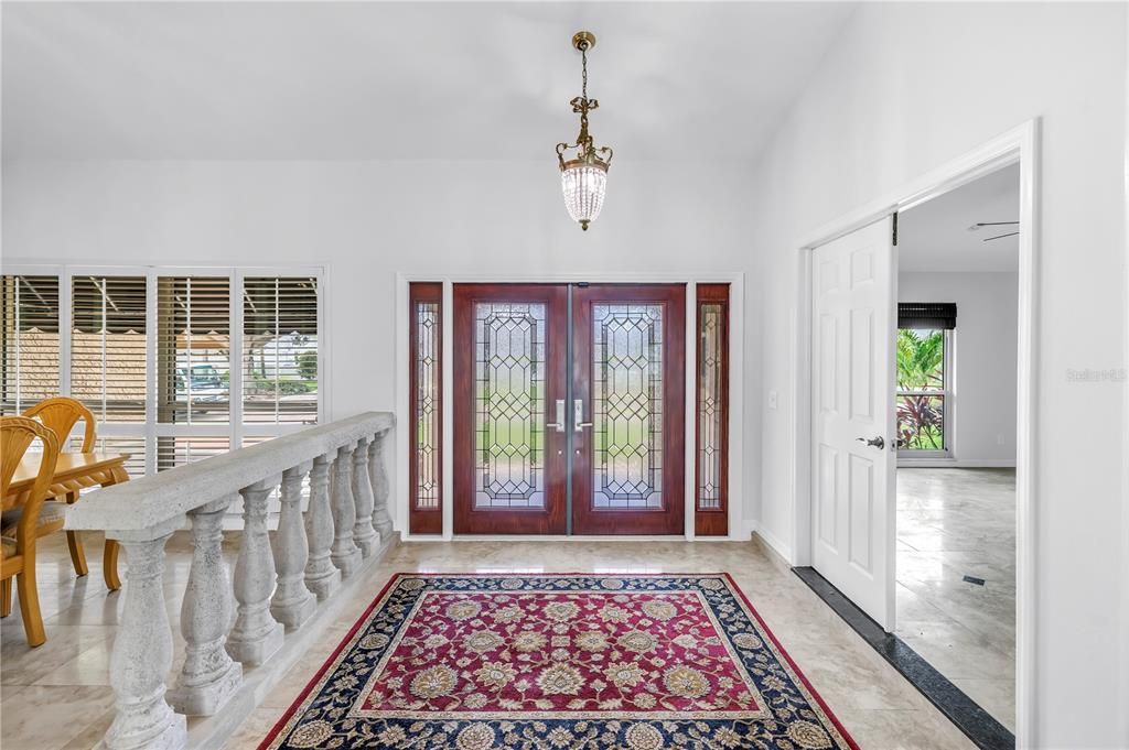 For Sale: $2,199,900 (3 beds, 3 baths, 2548 Square Feet)