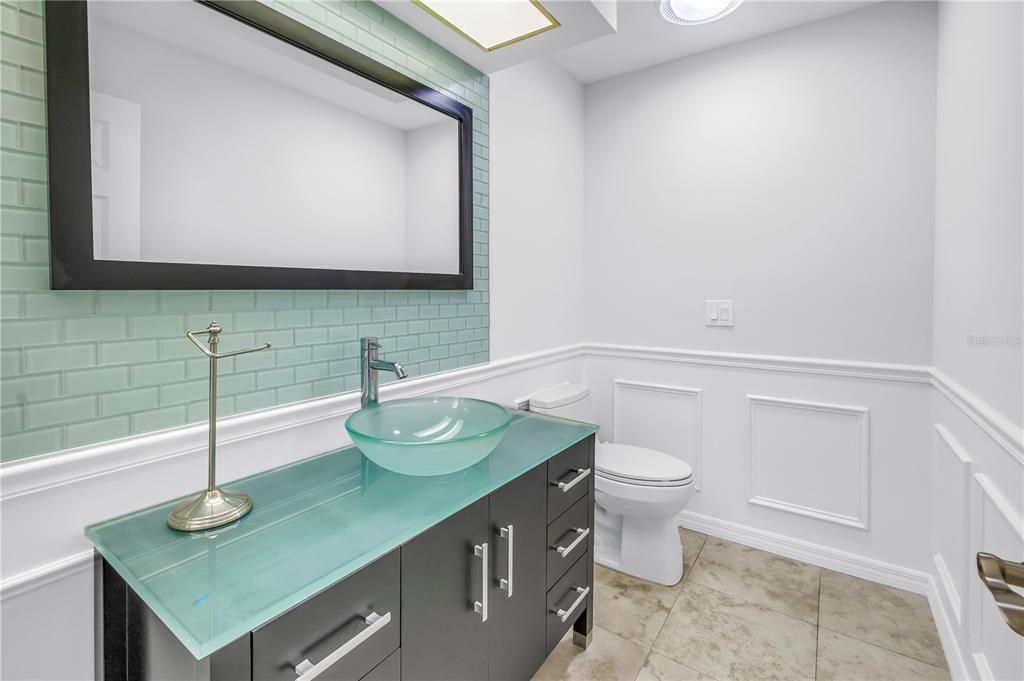 For Sale: $2,199,900 (3 beds, 3 baths, 2548 Square Feet)