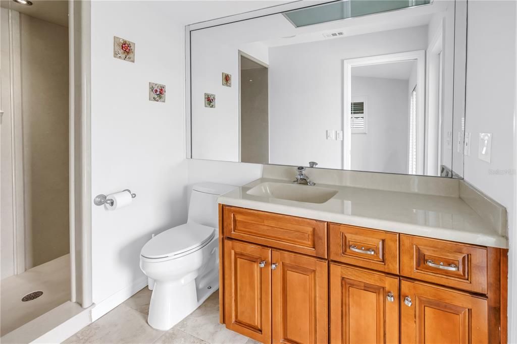 For Sale: $2,199,900 (3 beds, 3 baths, 2548 Square Feet)