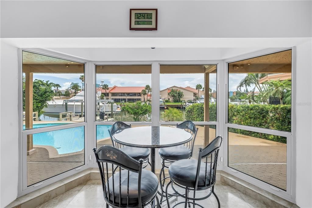 For Sale: $2,199,900 (3 beds, 3 baths, 2548 Square Feet)