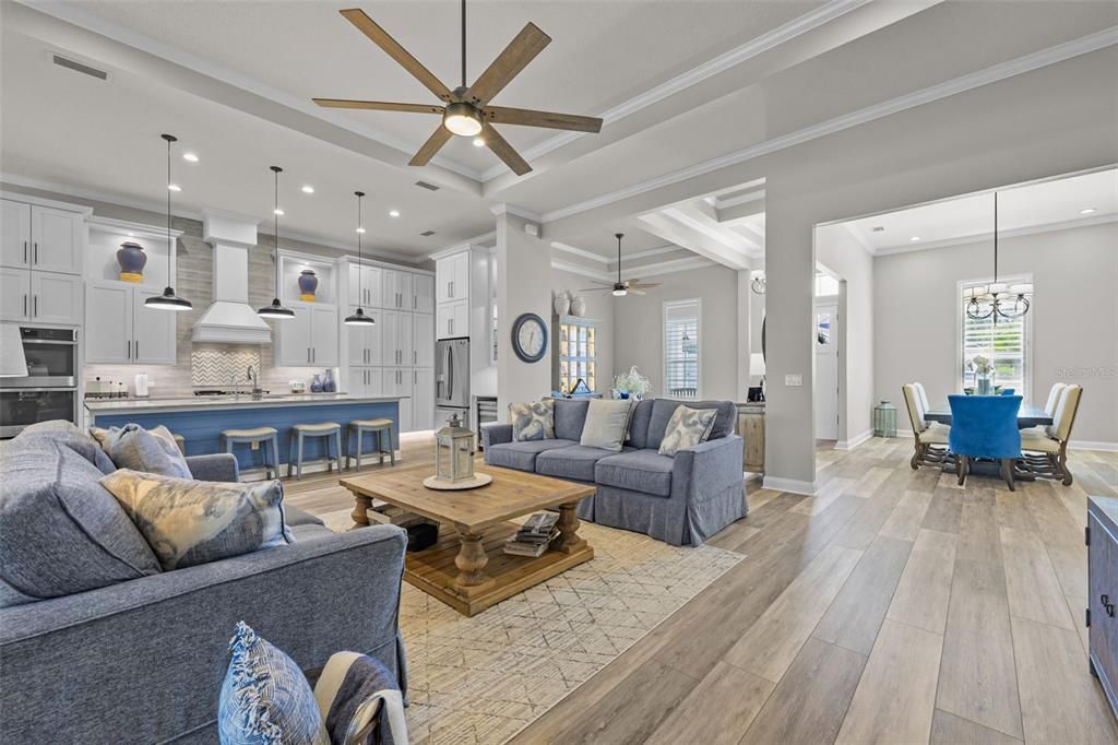 For Sale: $1,275,000 (4 beds, 3 baths, 2936 Square Feet)