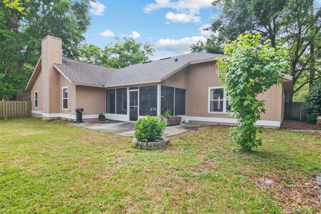 For Sale: $490,000 (4 beds, 3 baths, 2528 Square Feet)