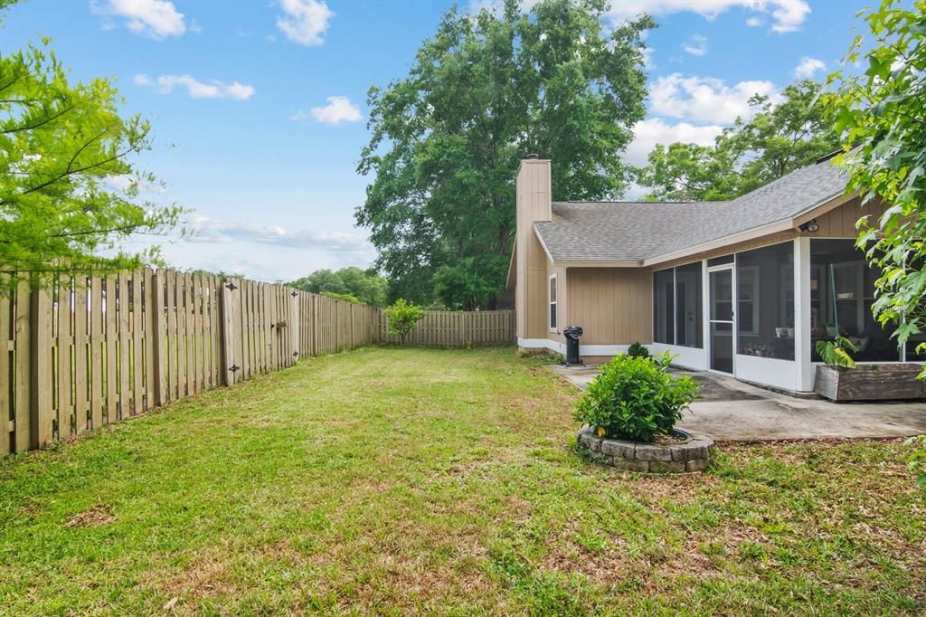 For Sale: $490,000 (4 beds, 3 baths, 2528 Square Feet)