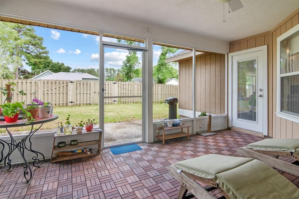 For Sale: $490,000 (4 beds, 3 baths, 2528 Square Feet)