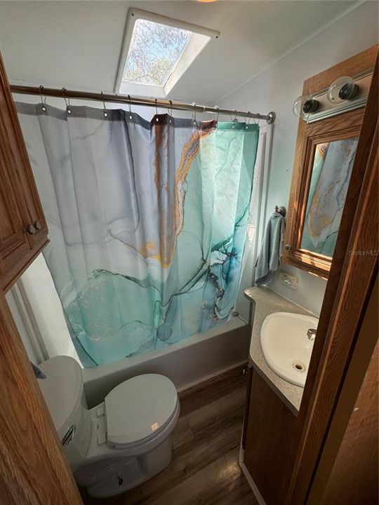 待售: $70,000 (1 贝兹, 1 浴室, 320 平方英尺)