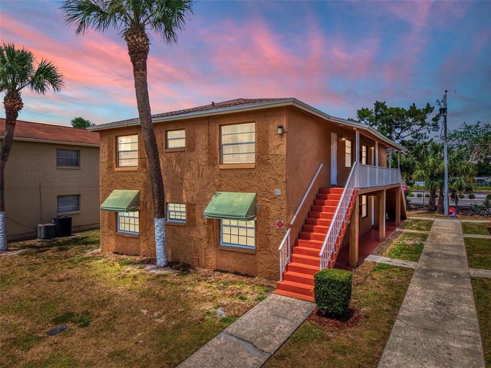 Vendido Recientemente: $145,000 (2 camas, 1 baños, 784 Pies cuadrados)