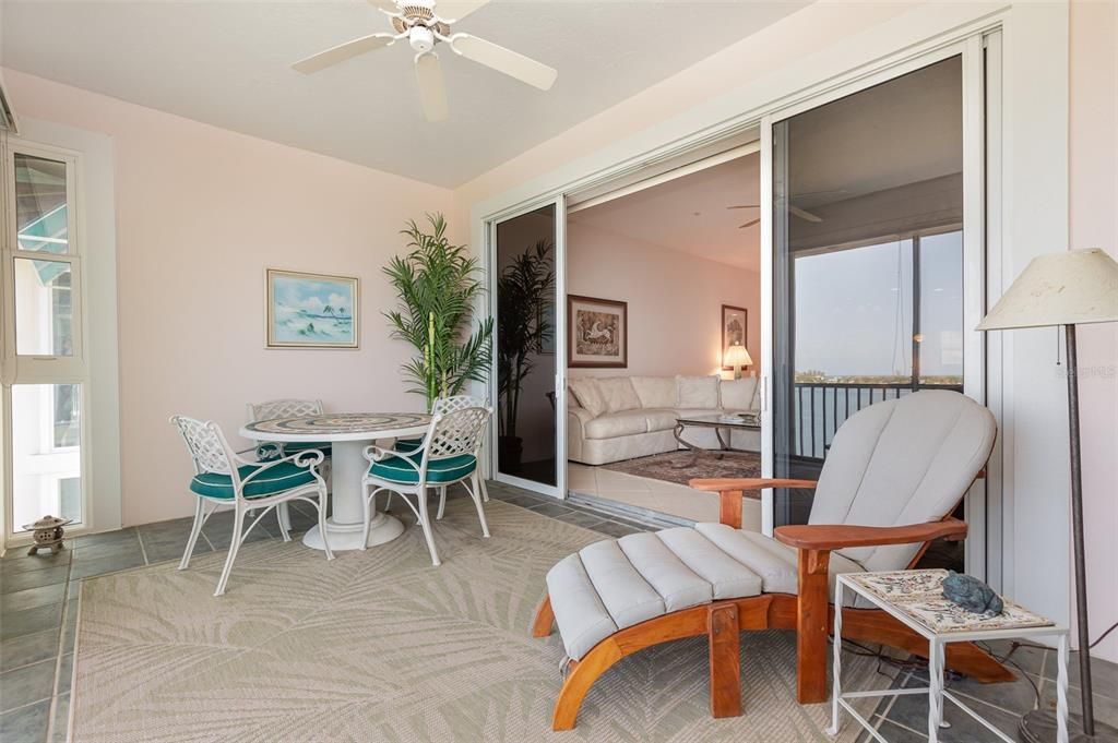 For Sale: $625,000 (2 beds, 2 baths, 1932 Square Feet)