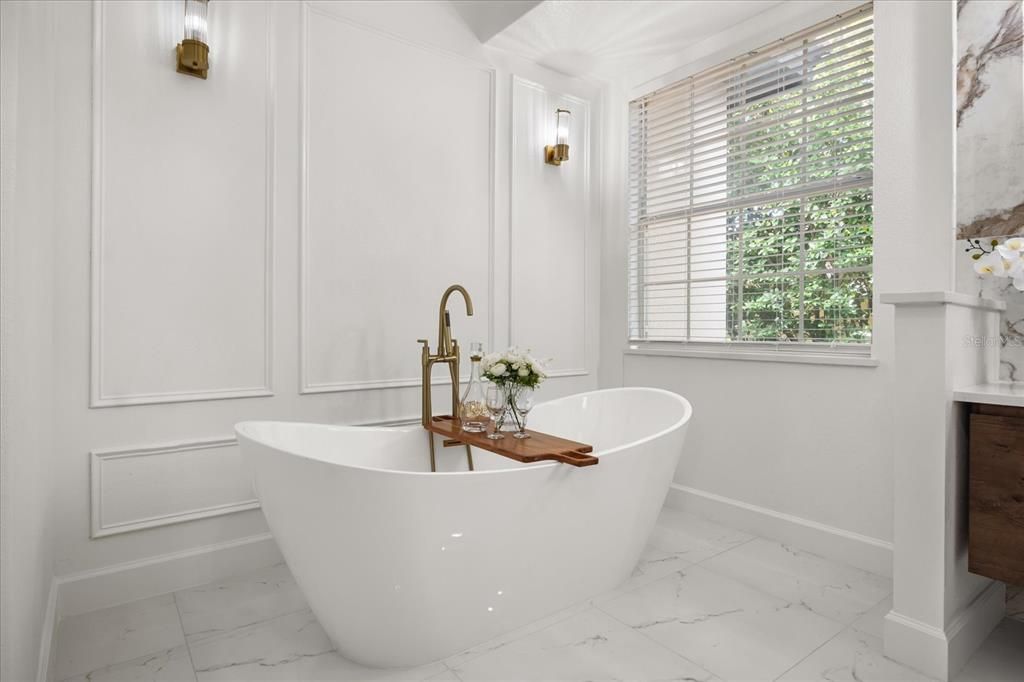 Active With Contract: $1,500,000 (4 beds, 4 baths, 3813 Square Feet)