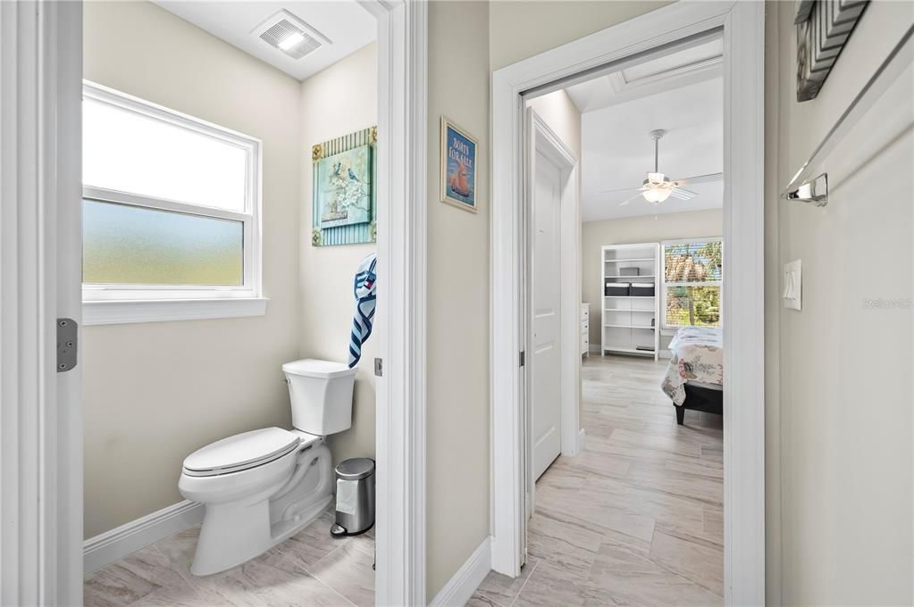 For Sale: $1,350,000 (3 beds, 2 baths, 1500 Square Feet)