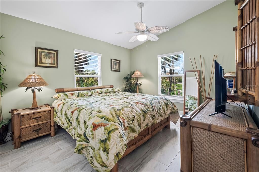 For Sale: $1,350,000 (3 beds, 2 baths, 1500 Square Feet)