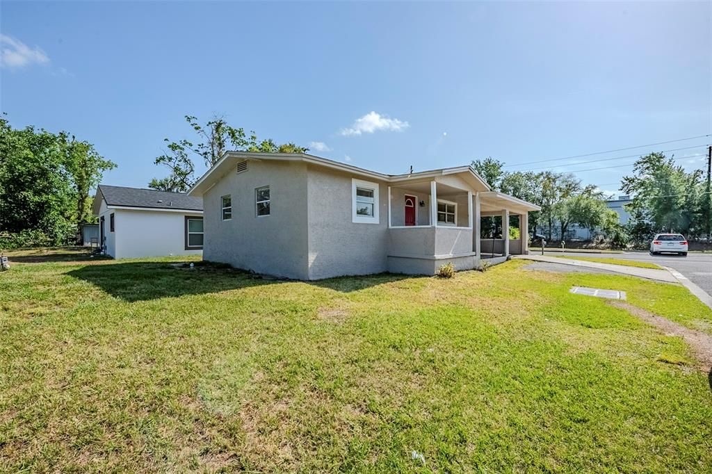 На продажу: $270,000 (3 спален, 1 ванн, 1004 Квадратных фут)