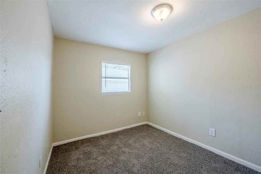 На продажу: $270,000 (3 спален, 1 ванн, 1004 Квадратных фут)