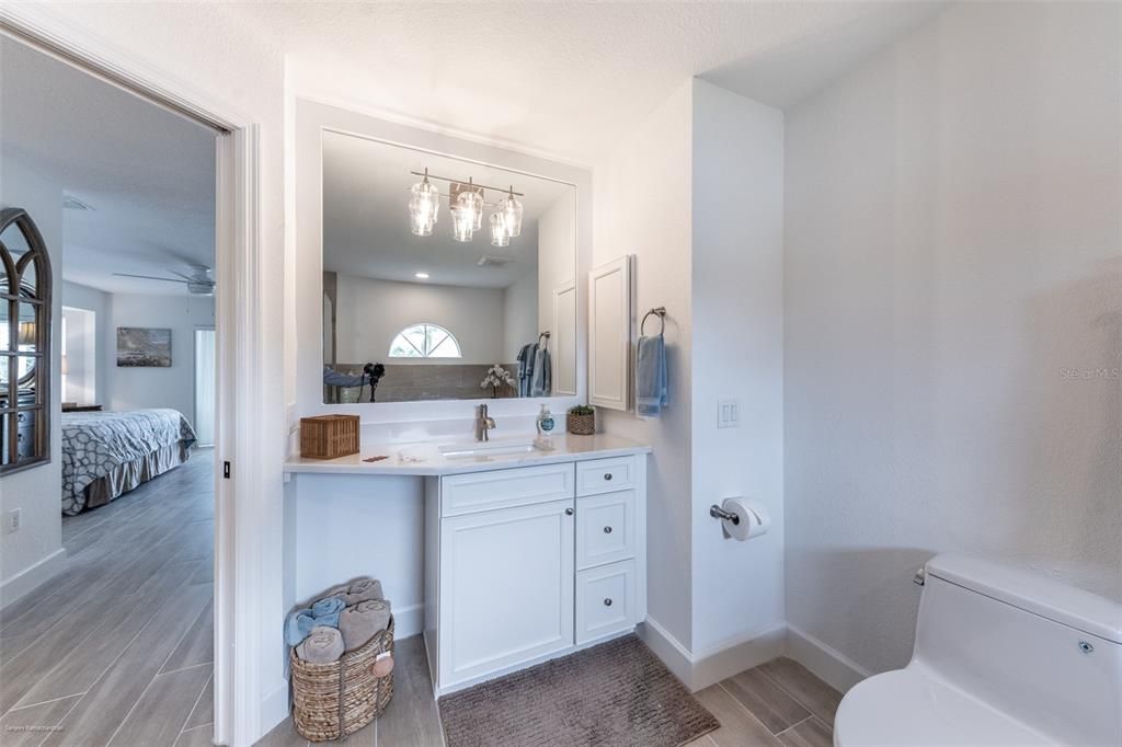 For Rent: $6,950 (3 beds, 2 baths, 2265 Square Feet)