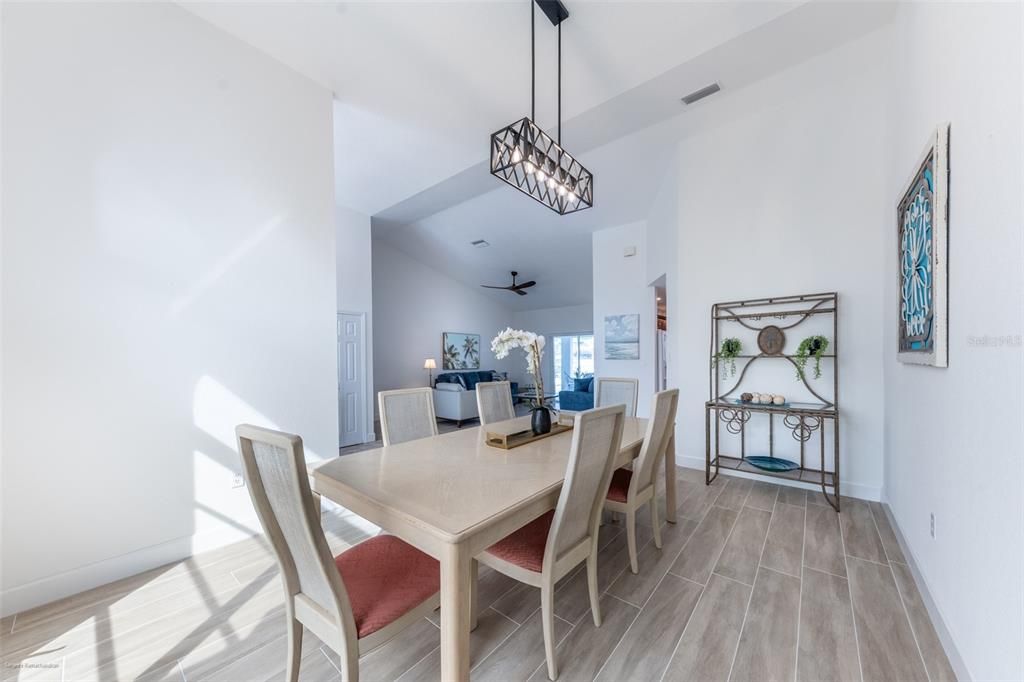 For Rent: $6,950 (3 beds, 2 baths, 2265 Square Feet)