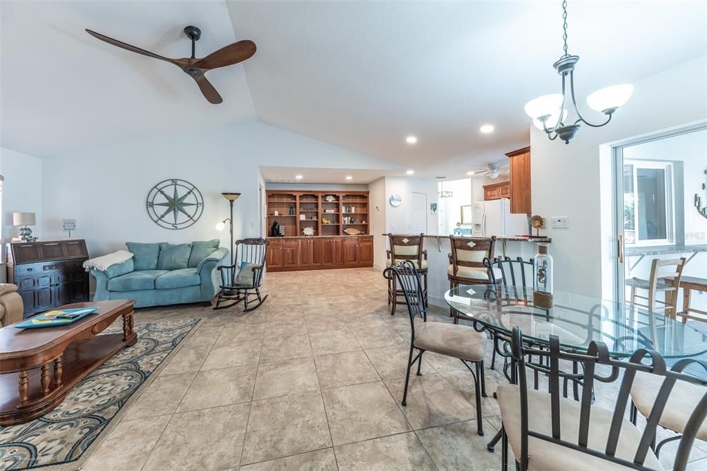 For Rent: $6,950 (3 beds, 2 baths, 2265 Square Feet)