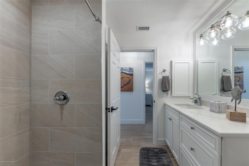 For Rent: $6,950 (3 beds, 2 baths, 2265 Square Feet)