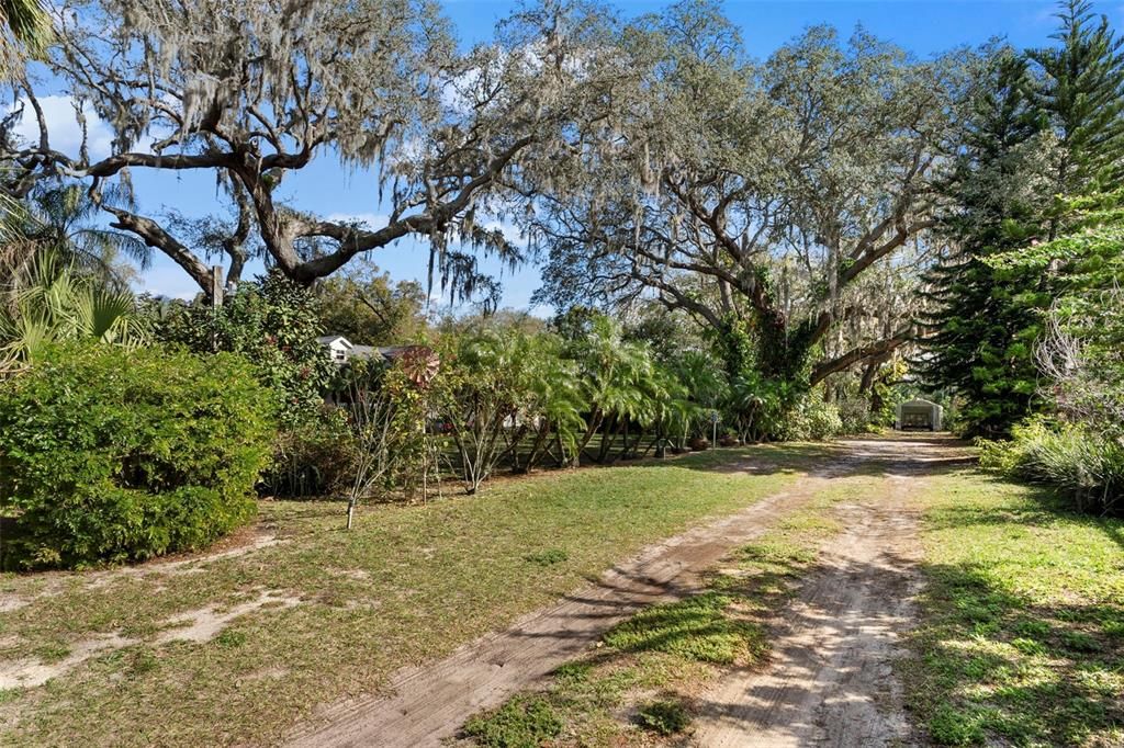 For Sale: $464,999 (4 beds, 2 baths, 1904 Square Feet)