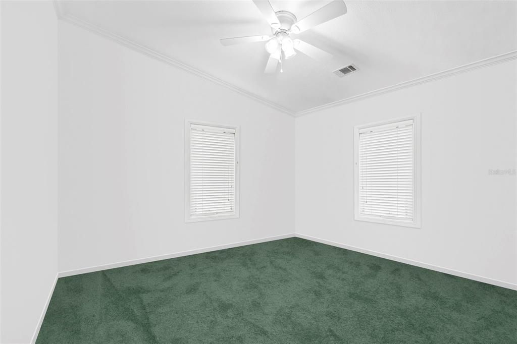 For Sale: $464,999 (4 beds, 2 baths, 1904 Square Feet)