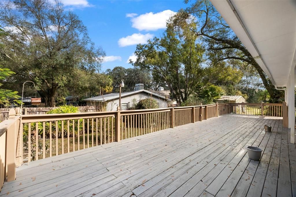 For Sale: $464,999 (4 beds, 2 baths, 1904 Square Feet)