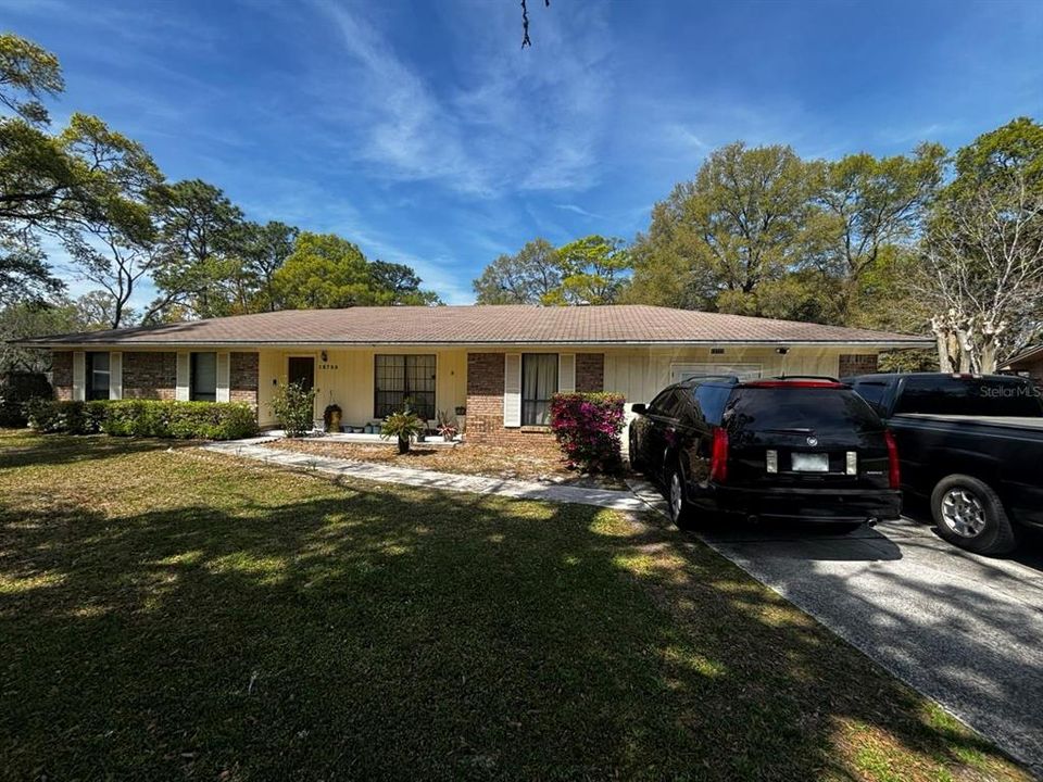 Recently Sold: $432,000 (4 beds, 3 baths, 2787 Square Feet)