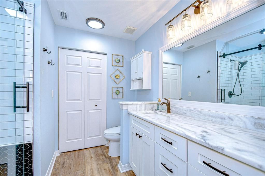 Active With Contract: $265,000 (3 beds, 2 baths, 1578 Square Feet)