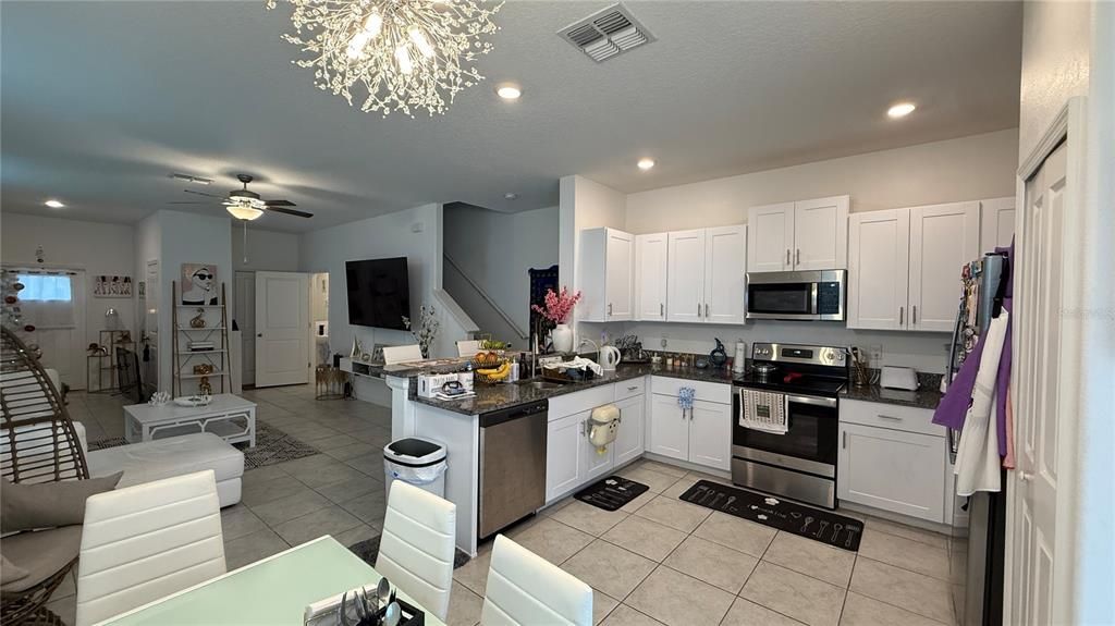 En Venta: $255,000 (2 camas, 2 baños, 1541 Pies cuadrados)