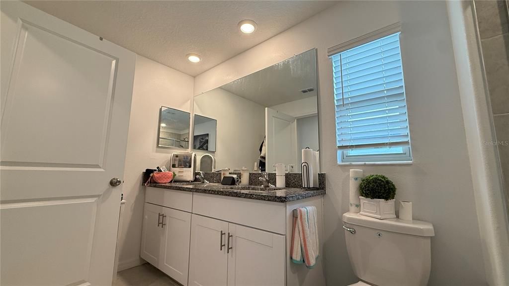 En Venta: $255,000 (2 camas, 2 baños, 1541 Pies cuadrados)