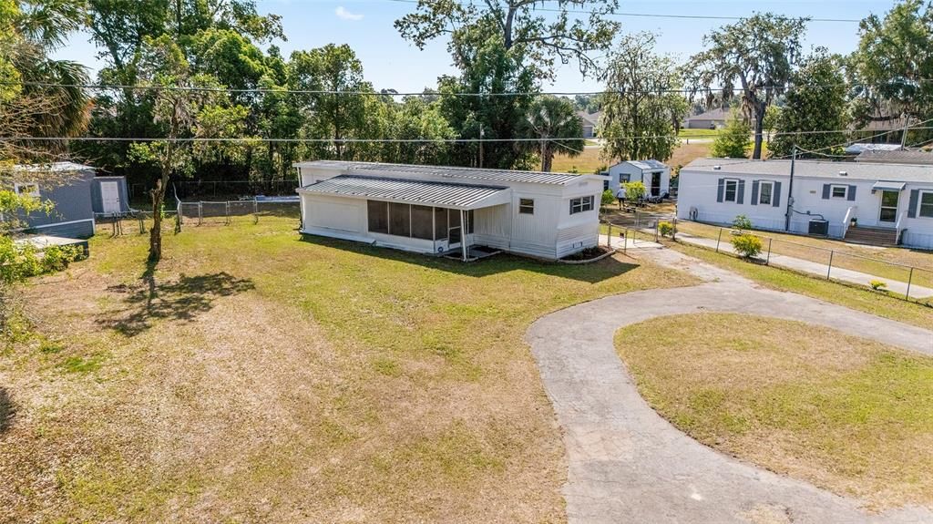 For Sale: $105,000 (2 beds, 2 baths, 684 Square Feet)