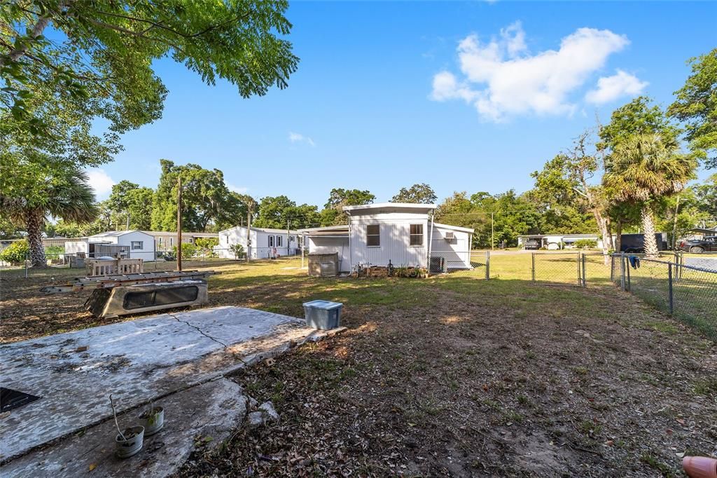 For Sale: $105,000 (2 beds, 2 baths, 684 Square Feet)