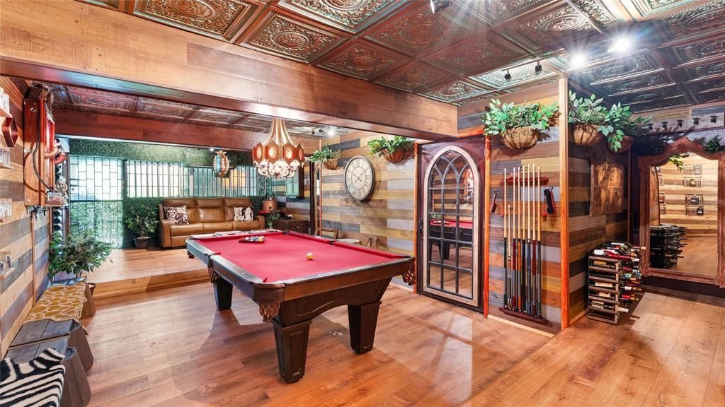 For Sale: $2,900,000 (7 beds, 7 baths, 5000 Square Feet)