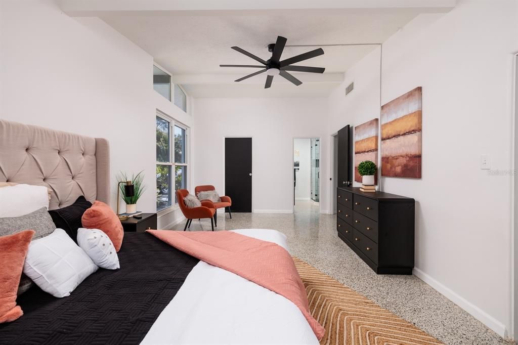 For Sale: $1,250,000 (3 beds, 2 baths, 2014 Square Feet)