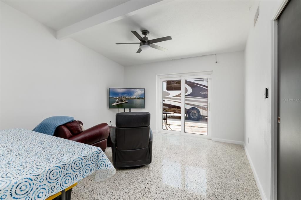 For Sale: $1,250,000 (3 beds, 2 baths, 2014 Square Feet)