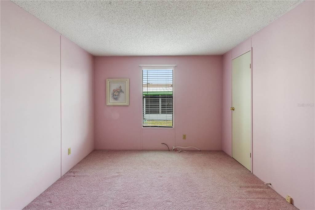 For Sale: $89,000 (2 beds, 2 baths, 1274 Square Feet)