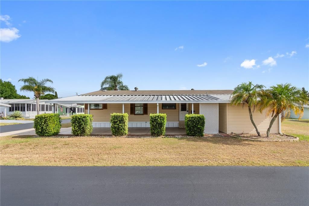 For Sale: $89,000 (2 beds, 2 baths, 1274 Square Feet)