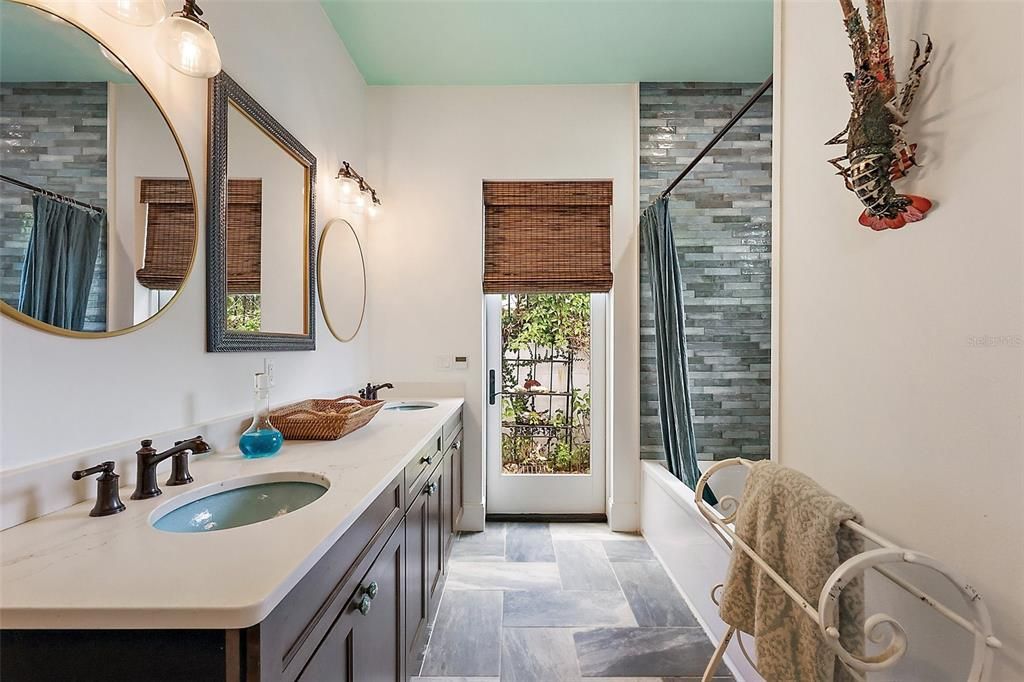 待售: $1,195,000 (4 贝兹, 3 浴室, 3208 平方英尺)