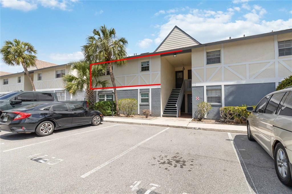 For Sale: $170,000 (2 beds, 2 baths, 967 Square Feet)