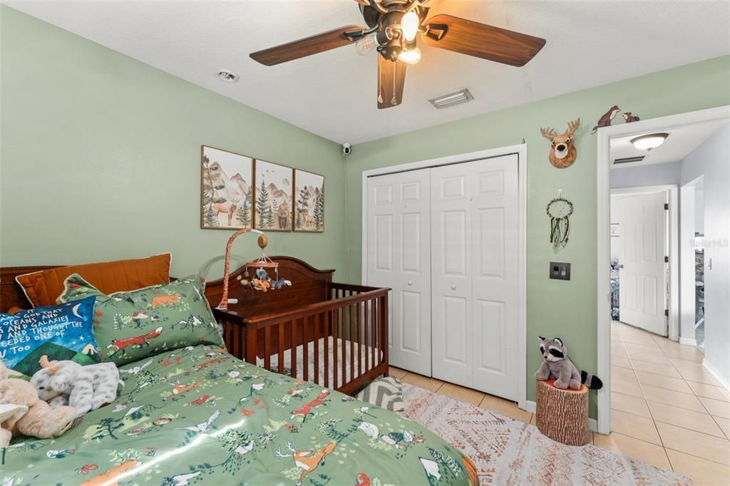 For Sale: $315,000 (3 beds, 2 baths, 1352 Square Feet)