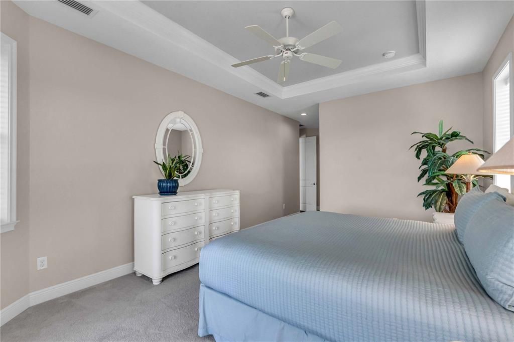 For Rent: $4,500 (3 beds, 2 baths, 2256 Square Feet)