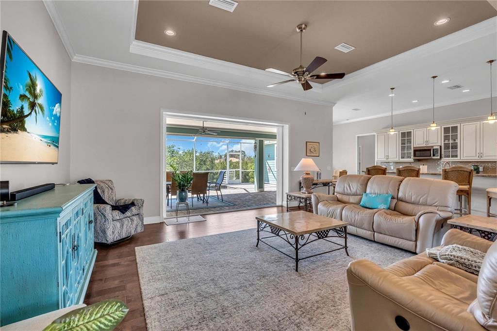 For Rent: $4,500 (3 beds, 2 baths, 2256 Square Feet)