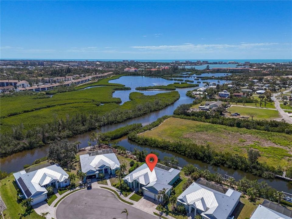 For Rent: $4,500 (3 beds, 2 baths, 2256 Square Feet)