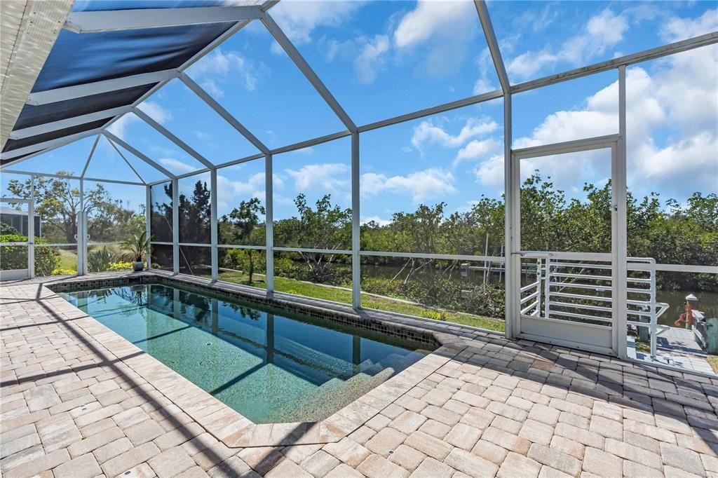 For Rent: $4,500 (3 beds, 2 baths, 2256 Square Feet)