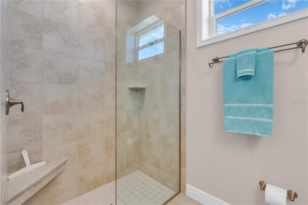 For Rent: $4,500 (3 beds, 2 baths, 2256 Square Feet)