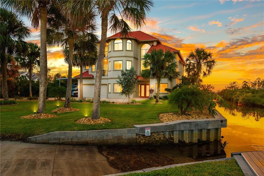 Active With Contract: $799,000 (3 beds, 2 baths, 2728 Square Feet)