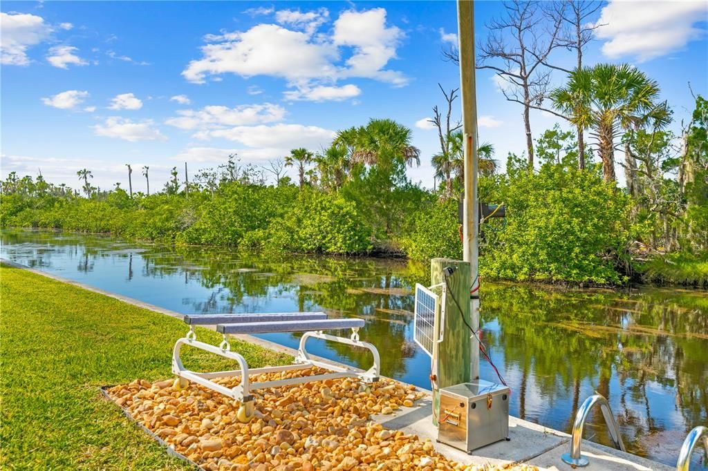 Active With Contract: $799,000 (3 beds, 2 baths, 2728 Square Feet)