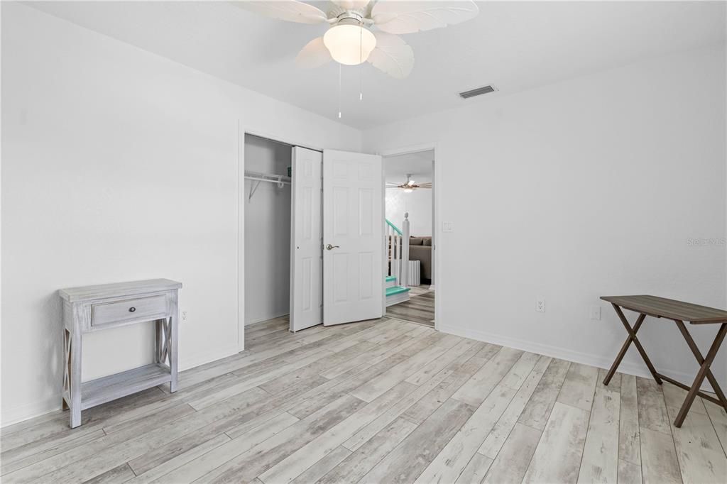 Active With Contract: $799,000 (3 beds, 2 baths, 2728 Square Feet)