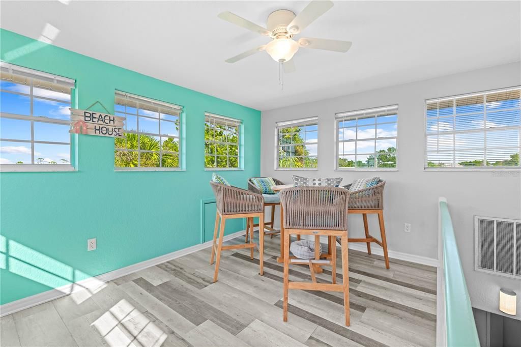 Active With Contract: $799,000 (3 beds, 2 baths, 2728 Square Feet)