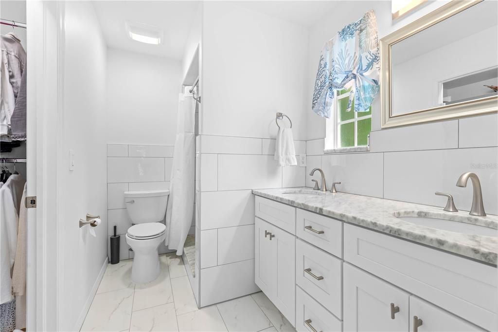 Active With Contract: $799,000 (3 beds, 2 baths, 2728 Square Feet)