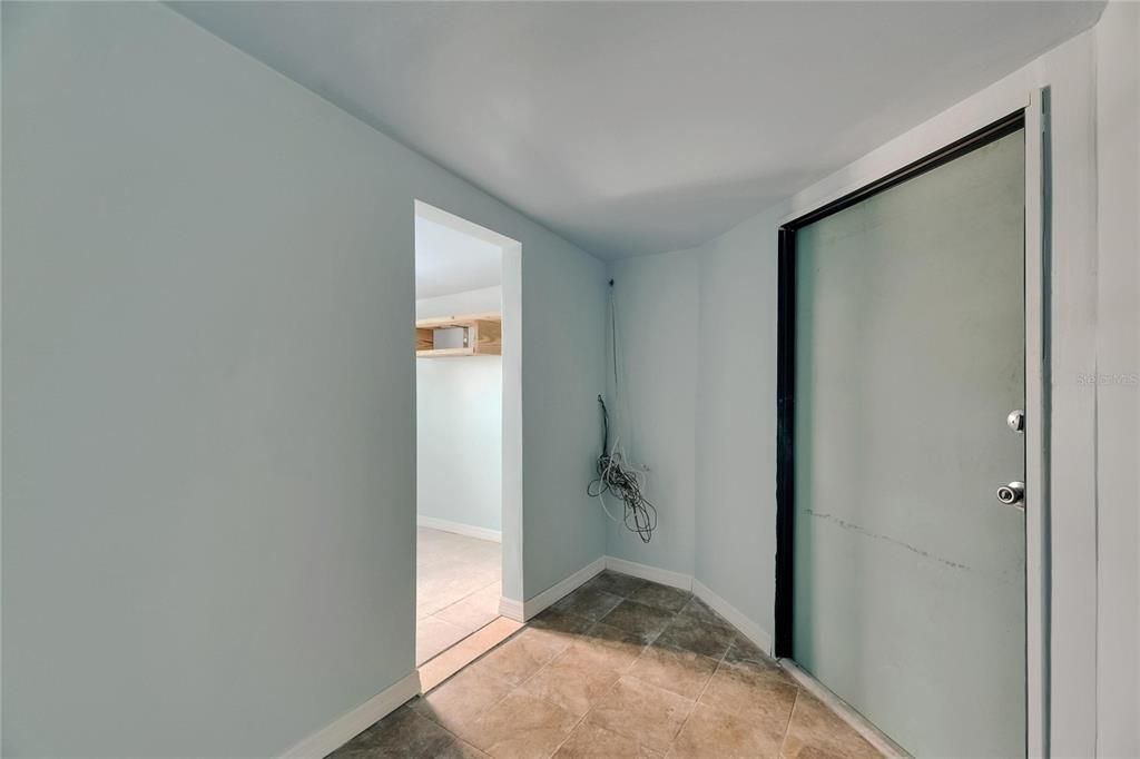 Active With Contract: $365,000 (3 beds, 2 baths, 1529 Square Feet)