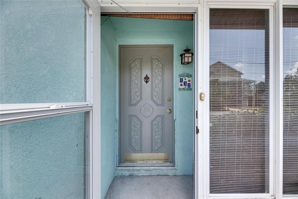 Active With Contract: $365,000 (3 beds, 2 baths, 1529 Square Feet)